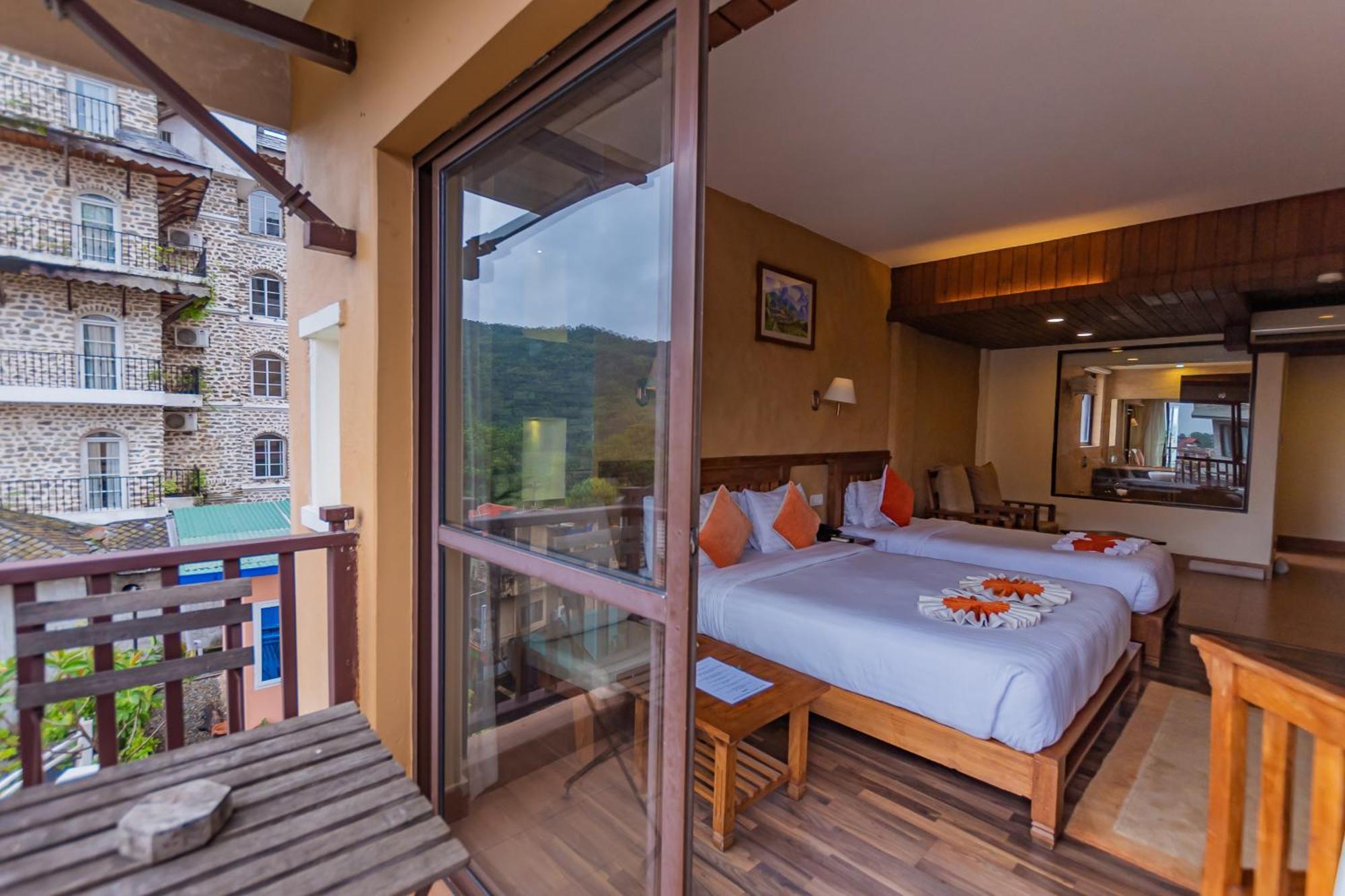 Pokhara Batika Hotel Eksteriør billede
