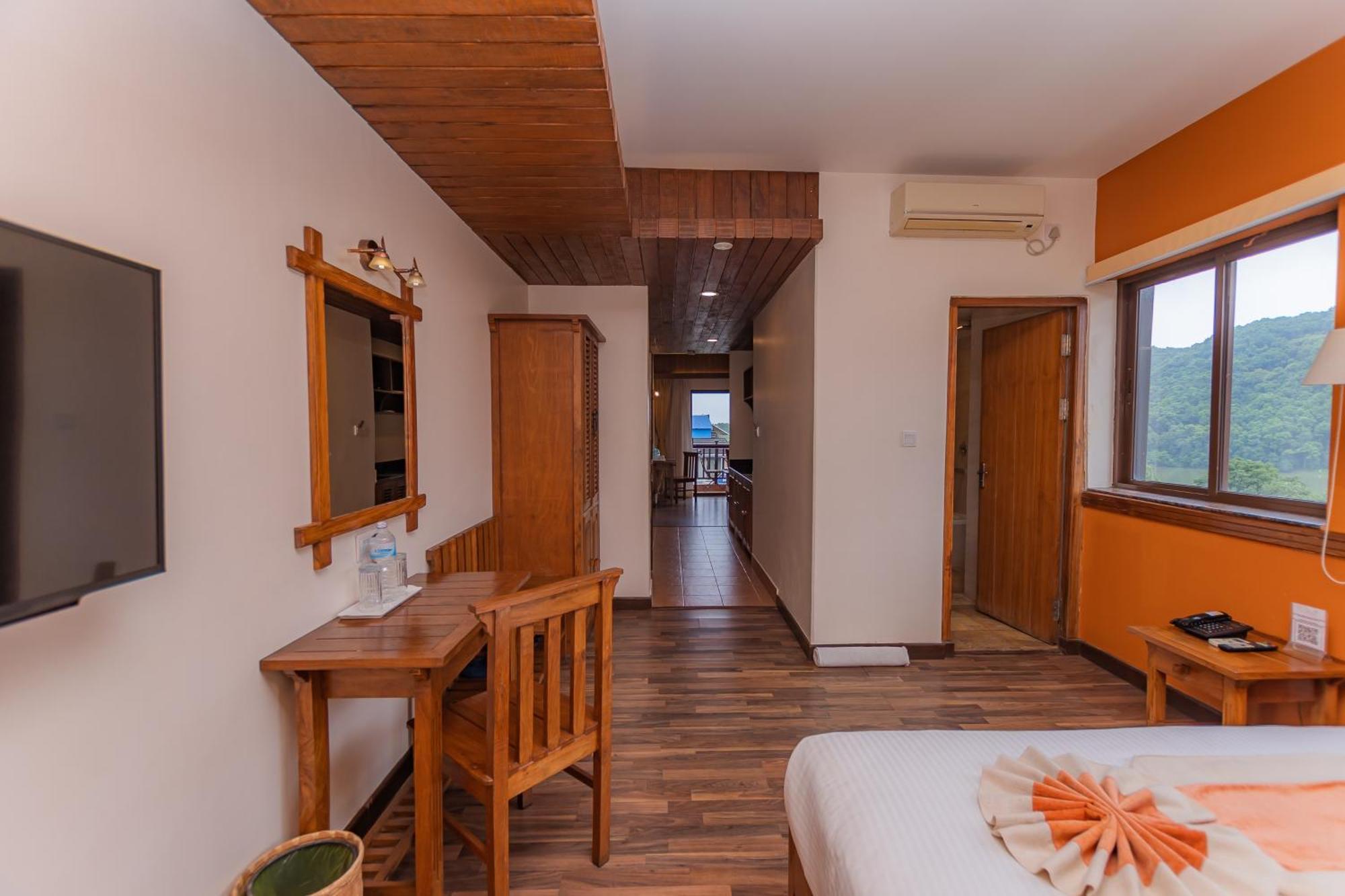 Pokhara Batika Hotel Eksteriør billede