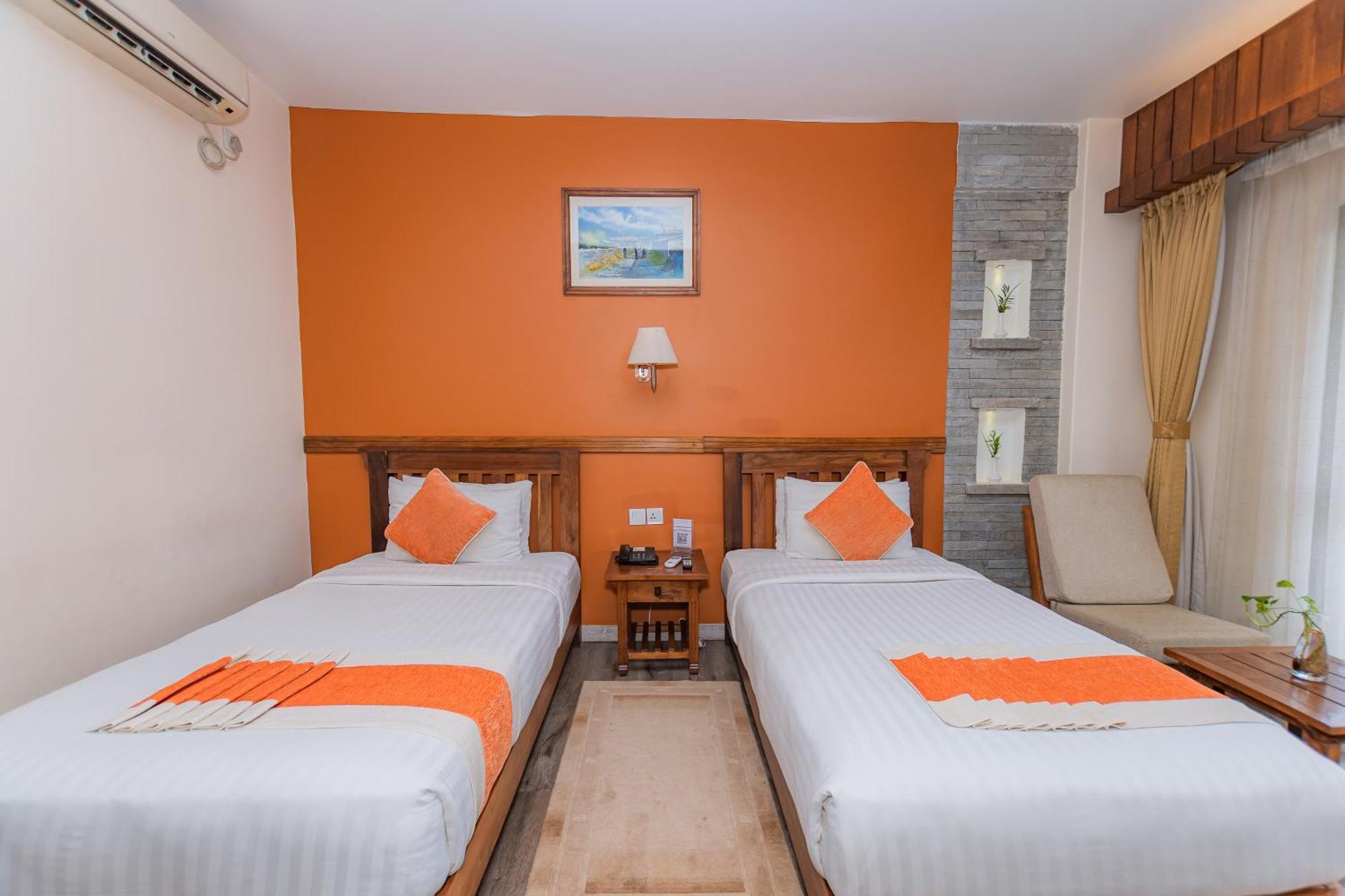 Pokhara Batika Hotel Eksteriør billede