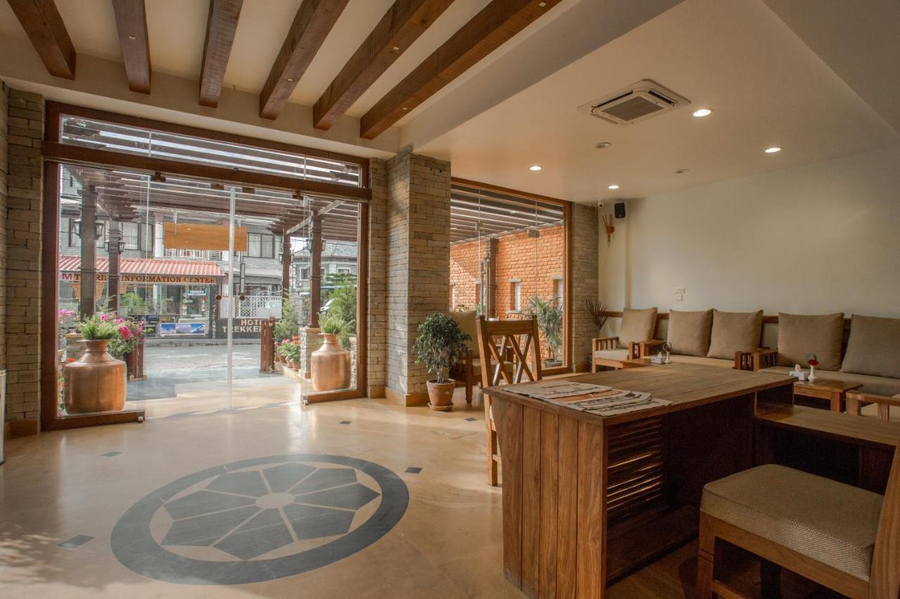 Pokhara Batika Hotel Værelse billede